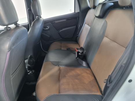 RENAULT Duster 2.0 16V 4P FLEX DYNAMIQUE AUTOM�TICO, Foto 3
