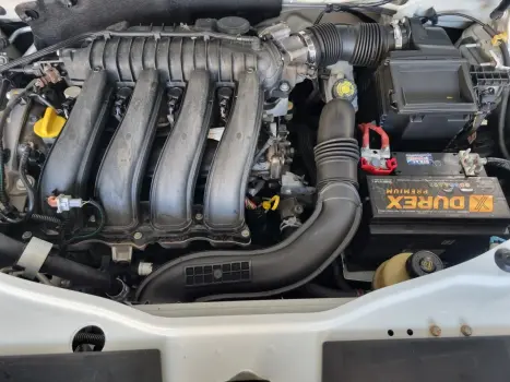 RENAULT Duster 2.0 16V 4P FLEX DYNAMIQUE AUTOM�TICO, Foto 10