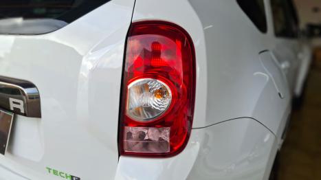 RENAULT Duster 2.0 16V 4P FLEX DYNAMIQUE AUTOMÁTICO, Foto 6