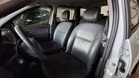 RENAULT Duster 2.0 16V 4P FLEX DYNAMIQUE AUTOMÁTICO, Foto 9