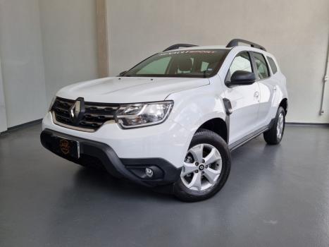 RENAULT Duster , Foto 1