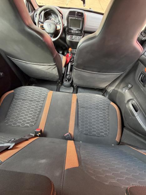 RENAULT Kwid 1.0 12V 4P SCE FLEX OUTSIDER, Foto 10