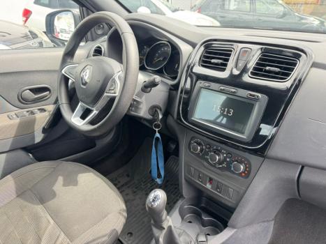 RENAULT Logan 1.0 12V 4P FLEX SCE ZEN, Foto 2