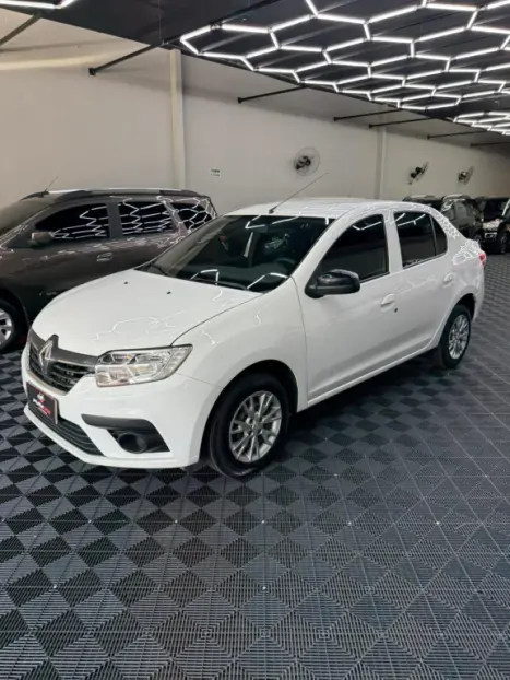 RENAULT Logan 1.0 12V 4P FLEX SCE ZEN, Foto 1