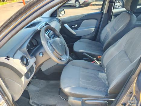 RENAULT Logan 1.6 16V 4P FLEX EXPRESSION AUTOM�TICO, Foto 10