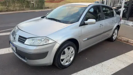 RENAULT Megane Sedan 2.0 16V 4P FLEX EXPRESSION, Foto 1