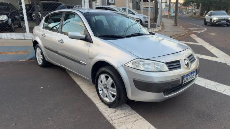RENAULT Megane Sedan 2.0 16V 4P FLEX EXPRESSION, Foto 3
