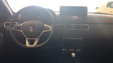 RENAULT Oroch 1.3 16V 4P OUTSIDER TURBO TCe AUTOM�TICO CVT, Foto 14