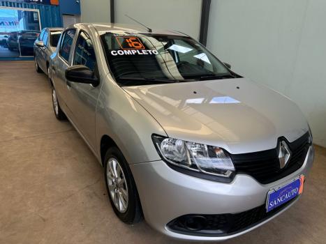 RENAULT Sandero 1.0 16V 4P FLEX AUTHENTIQUE, Foto 1