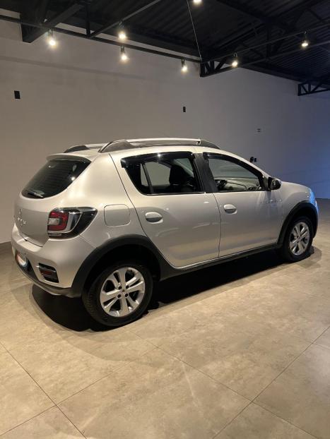RENAULT Sandero 1.6 16V 4P FLEX SCE STEPWAY, Foto 2