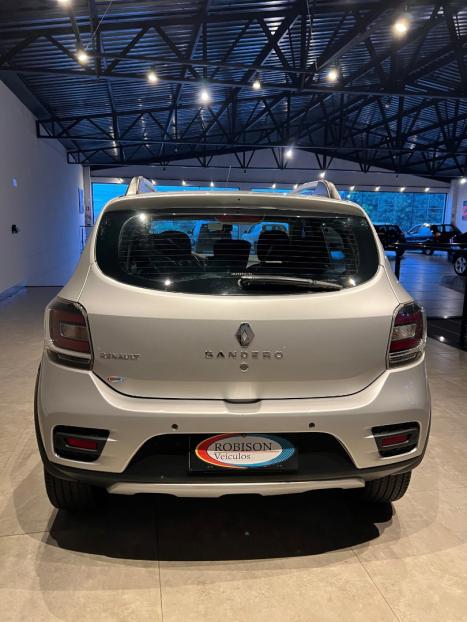 RENAULT Sandero 1.6 16V 4P FLEX SCE STEPWAY, Foto 5