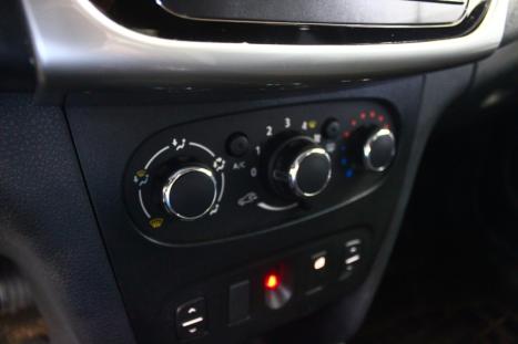 RENAULT Sandero 1.6 16V 4P FLEX STEPWAY, Foto 13