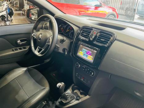 RENAULT Stepway 1.6 16V 4P FLEX ICONIC X-TONIC AUTOM�TICO CVT, Foto 9