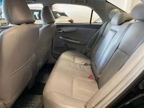TOYOTA Corolla 1.8 16V 4P XEI, Foto 13