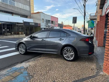 TOYOTA Corolla 2.0 16V 4P FLEX XEI DIRECT SHIFT AUTOM�TICO CVT, Foto 8