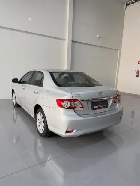 TOYOTA Corolla 2.0 16V 4P ALTIS FLEX AUTOM�TICO, Foto 5