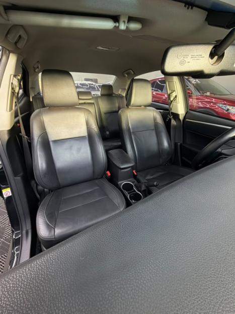 TOYOTA Corolla 2.0 16V 4P FLEX XEI DIRECT SHIFT AUTOM�TICO CVT, Foto 10