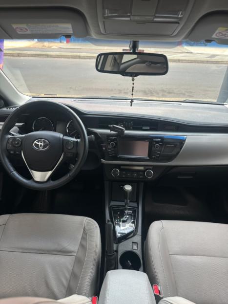 TOYOTA Corolla 2.0 16V 4P FLEX XEI DIRECT SHIFT AUTOMÁTICO CVT, Foto 8
