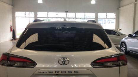 TOYOTA Corolla Cross 2.0 16V 4P FLEX VVT-IE XRE DIRECT SHIFT AUTOM�TICO CVT, Foto 9