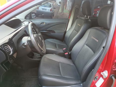 TOYOTA Etios Cross 1.5 16V 4P, Foto 2
