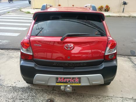 TOYOTA Etios Cross 1.5 16V 4P, Foto 7