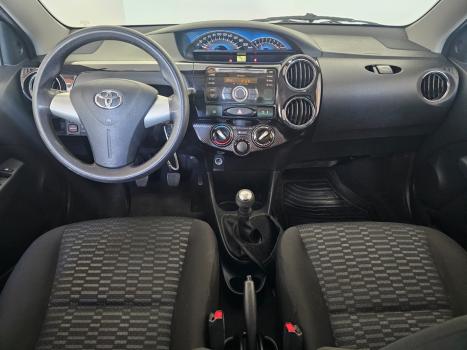 TOYOTA Etios Hatch 1.5 16V 4P FLEX XS, Foto 7