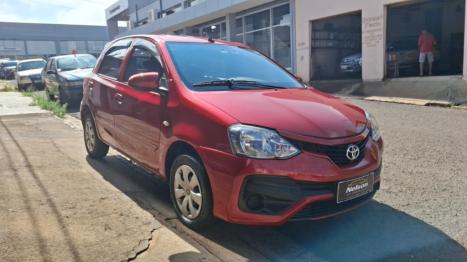 TOYOTA Etios Hatch 1.3 16V 4P FLEX X, Foto 2