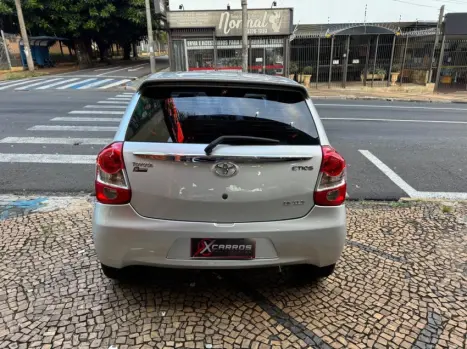TOYOTA Etios Hatch 1.5 16V 4P FLEX XLS, Foto 5