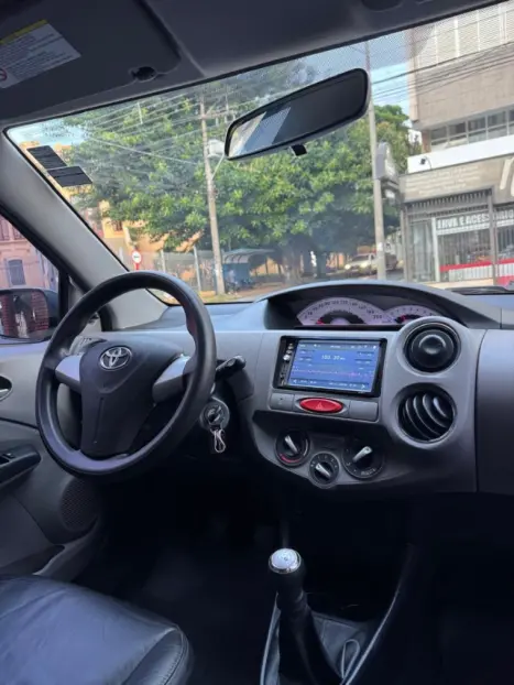 TOYOTA Etios Hatch 1.5 16V 4P FLEX XLS, Foto 11