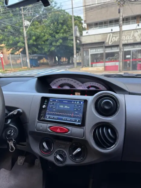 TOYOTA Etios Hatch 1.5 16V 4P FLEX XLS, Foto 16