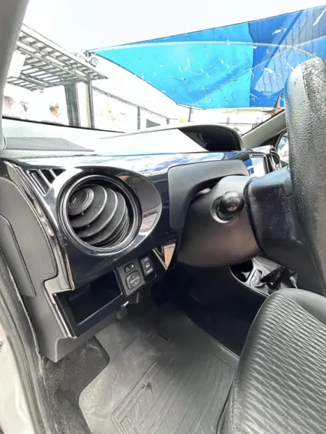 TOYOTA Etios Hatch 1.3 16V 4P FLEX X, Foto 5