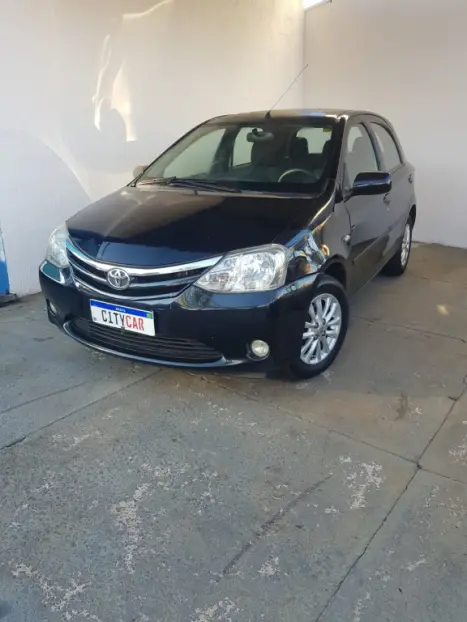 TOYOTA Etios Hatch 1.5 16V 4P FLEX XLS, Foto 2