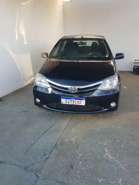 TOYOTA Etios Hatch 1.5 16V 4P FLEX XLS, Foto 4