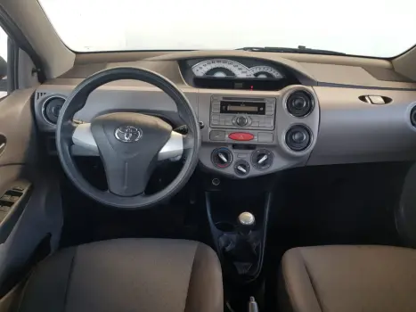 TOYOTA Etios Hatch 1.5 16V 4P FLEX XLS, Foto 11