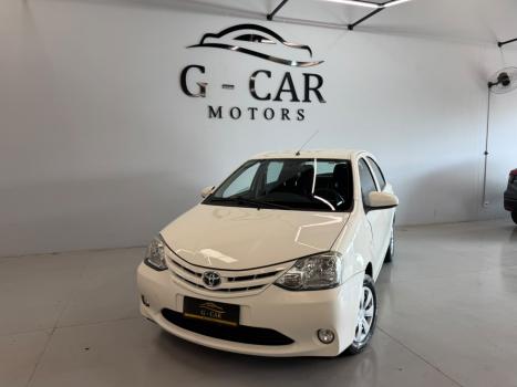TOYOTA Etios Hatch 1.3 16V 4P FLEX X, Foto 5