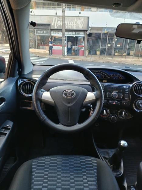 TOYOTA Etios Sedan 1.5 16V 4P FLEX XS AUTOMÁTICO, Foto 14