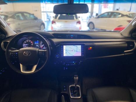 TOYOTA Hilux Caminhonete 2.8 16V SRV 4X4 DIESEL CABINE DUPLA AUTOMTICO, Foto 5