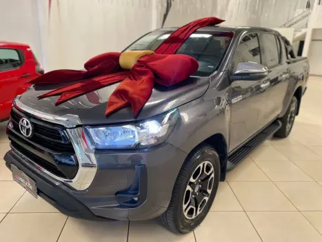 TOYOTA Hilux Caminhonete 2.8 16V SRV 4X4 DIESEL CABINE DUPLA AUTOMTICO, Foto 16