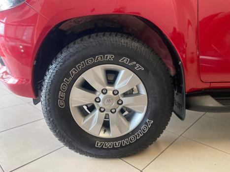 TOYOTA Hilux Caminhonete 2.7 16V 4P SR CABINE DUPLA AUTOMTICO, Foto 9