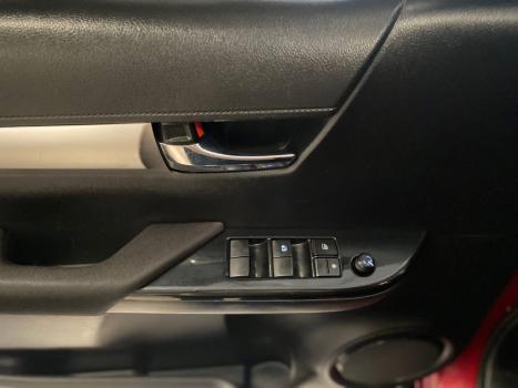 TOYOTA Hilux Caminhonete 2.7 16V 4P SR CABINE DUPLA AUTOMTICO, Foto 12