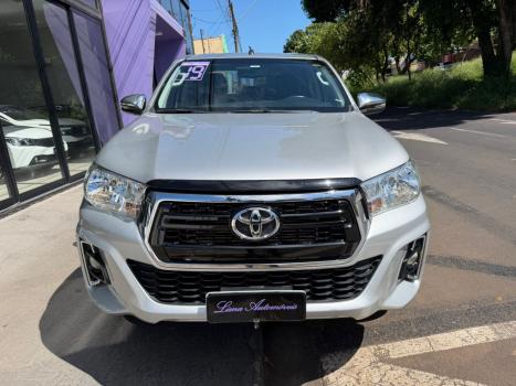 TOYOTA Hilux Caminhonete 2.8 16V 4P SR 4X4 DIESEL CABINE DUPLA AUTOM�TICO, Foto 2