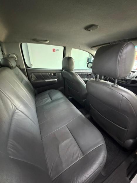 TOYOTA Hilux Caminhonete 3.0 16V 4P 4X4 SRV TURBO DIESEL CABINE DUPLA AUTOM�TICO, Foto 7