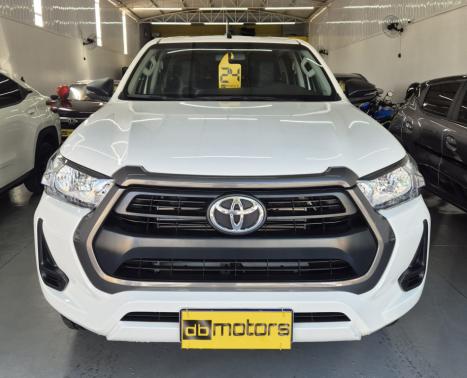 TOYOTA Hilux Caminhonete 2.8 16V 4P POWER PACK TURBO DIESEL 4X4 CABINE DUPLA, Foto 2
