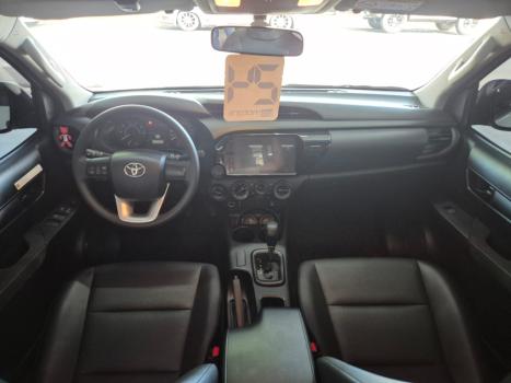TOYOTA Hilux Caminhonete 2.8 16V 4P POWER PACK TURBO DIESEL 4X4 CABINE DUPLA, Foto 8