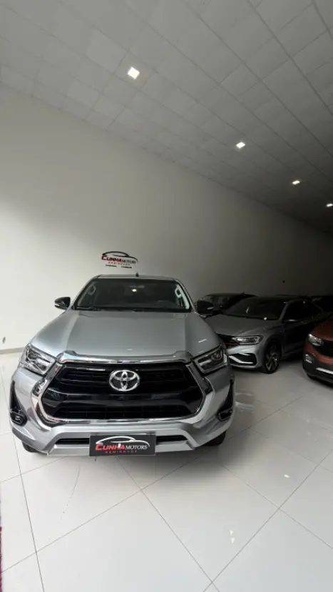 TOYOTA Hilux Caminhonete 2.8 16V SRX 4X4 TURBO DIESEL CABINE DUPLA AUTOM�TICO, Foto 9