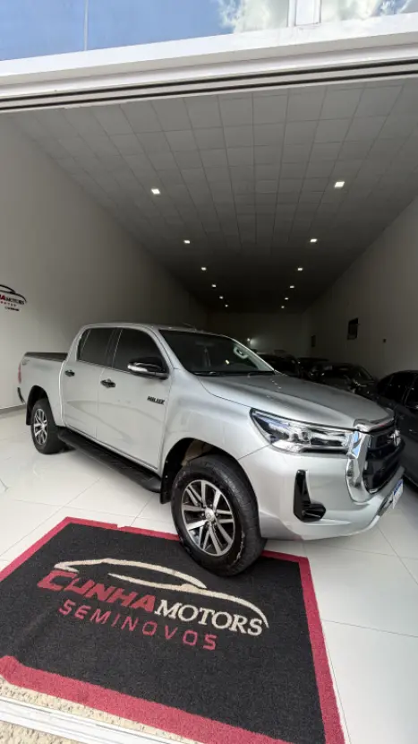 TOYOTA Hilux Caminhonete 2.8 16V SRX 4X4 TURBO DIESEL CABINE DUPLA AUTOM�TICO, Foto 12
