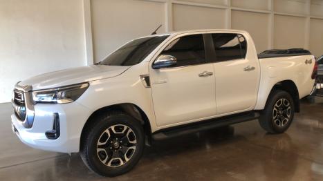 TOYOTA Hilux Caminhonete 2.8 16V SRX 4X4 TURBO DIESEL CABINE DUPLA AUTOM�TICO, Foto 1