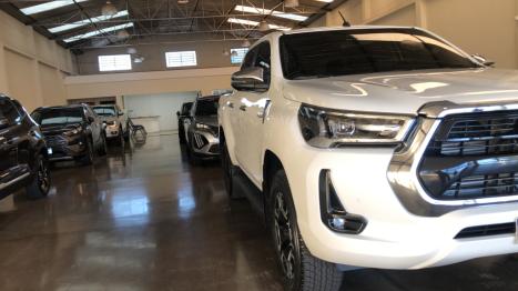 TOYOTA Hilux Caminhonete 2.8 16V SRX 4X4 TURBO DIESEL CABINE DUPLA AUTOM�TICO, Foto 4