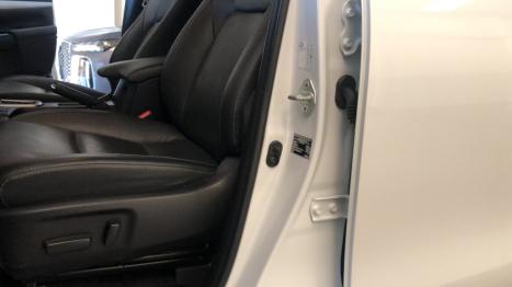 TOYOTA Hilux Caminhonete 2.8 16V SRX 4X4 TURBO DIESEL CABINE DUPLA AUTOM�TICO, Foto 17