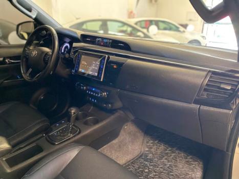 TOYOTA Hilux Caminhonete 2.8 16V SRX 50 ANOS 4X4 TURBO DIESEL CABINE DUPLA AUTOM�TICO, Foto 8